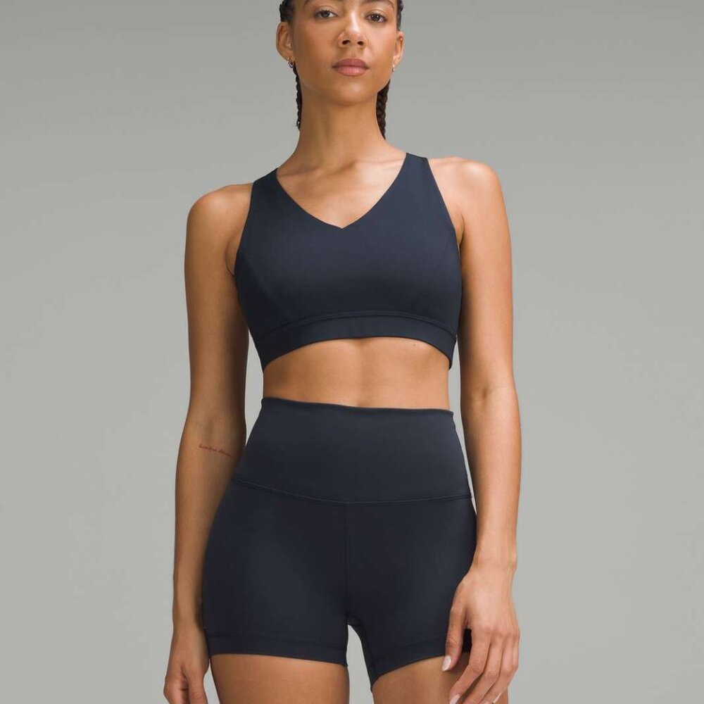 Lululemon Envital Bra *Medium Support, D/DD Cup Size 8 NWT